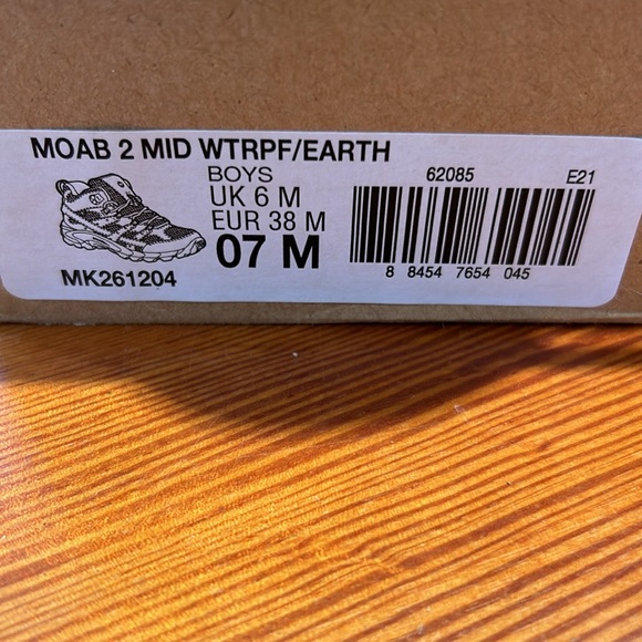 NIB Merrell Moab 2 Hiking Trail Shoes Boots - Picture 7 of 7